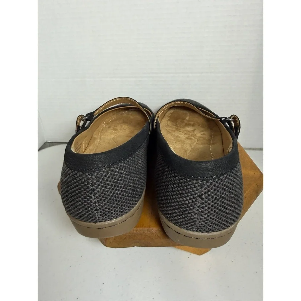 Earth‎ Lorali Mary Jane Flats Women's 7.5M Black Comfort Shoes New No Box